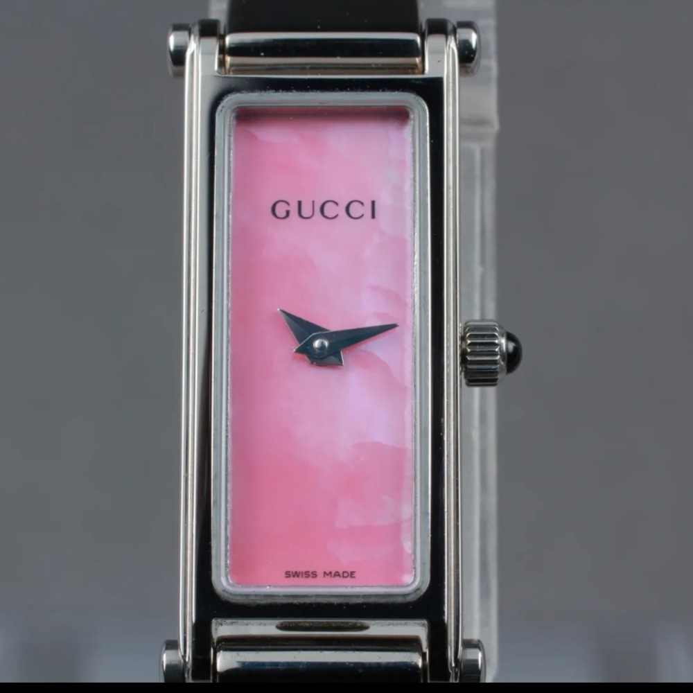 Gucci Italian Luxury Watch - Picture 4 of 8